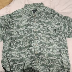 Royal Robbins Green Leaf Pattern Men's Shirt